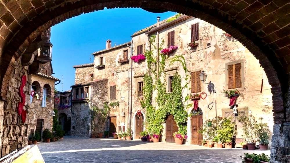 Casa Vacanze La Casa Di Nonna Libia Vicino Saturnia Montemerano Luaran gambar